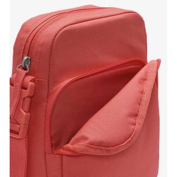 Nike Heritage Crossbody Bag - Picture 5 of 7